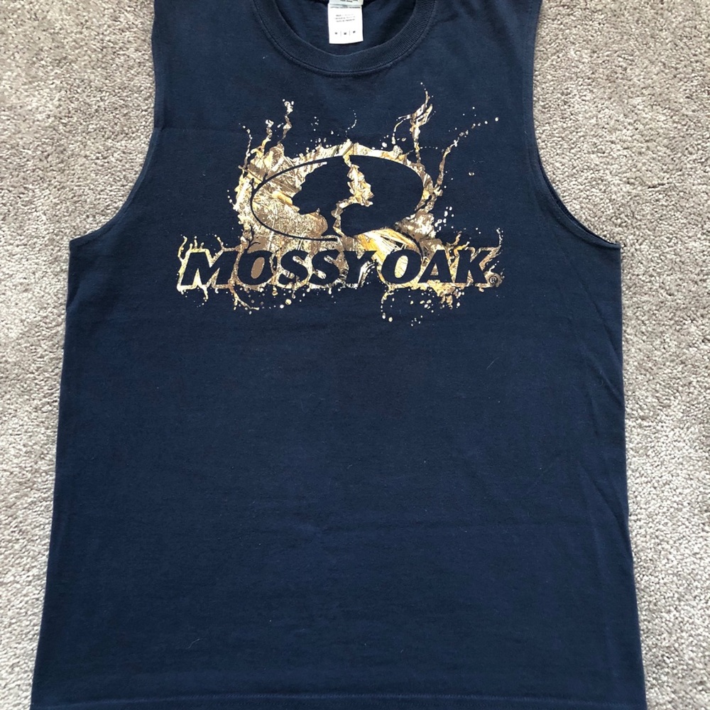 Mossy Oak Sleeveless Tee